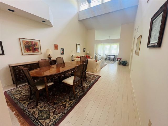230 Vista Court 230, Vero Beach, FL 32962