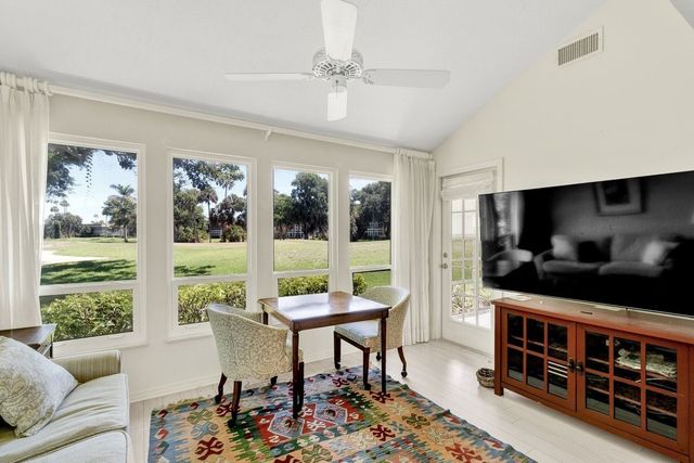 230 Vista Court 230, Vero Beach, FL 32962