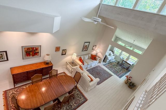 230 Vista Court 230, Vero Beach, FL 32962