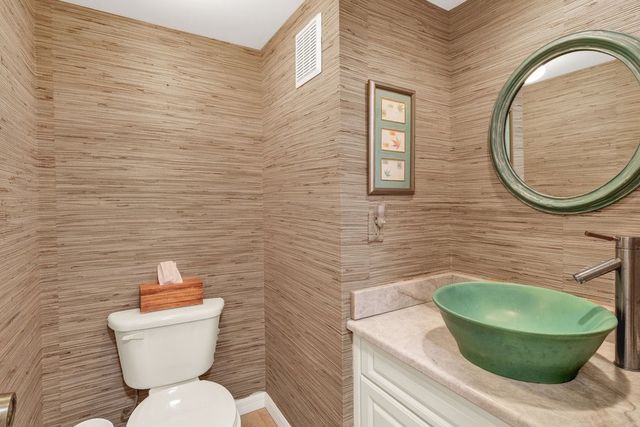 230 Vista Court 230, Vero Beach, FL 32962