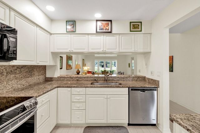 230 Vista Court 230, Vero Beach, FL 32962