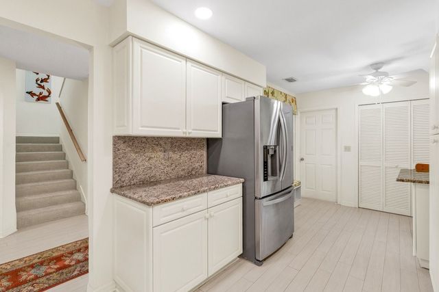 230 Vista Court 230, Vero Beach, FL 32962
