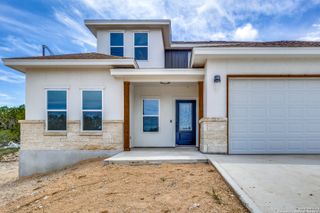 422 S CALVIN BARRETT, Blanco, TX 78606