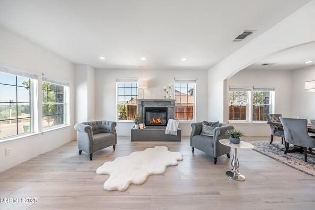 3065 Wingfield Hills Road, Sparks, NV 89436