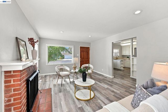 5946 Cinnabar Ct, Newark, CA 94560