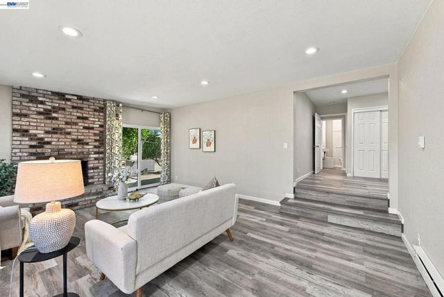 5946 Cinnabar Ct, Newark, CA 94560