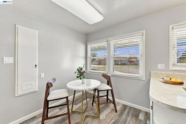 5946 Cinnabar Ct, Newark, CA 94560