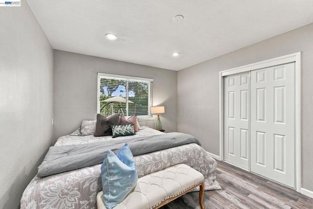 5946 Cinnabar Ct, Newark, CA 94560