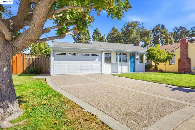 5946 Cinnabar Ct, Newark, CA 94560