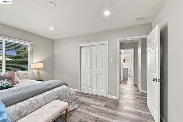 5946 Cinnabar Ct, Newark, CA 94560