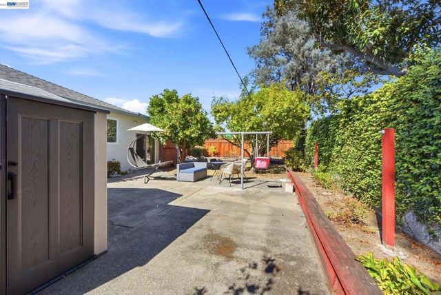5946 Cinnabar Ct, Newark, CA 94560