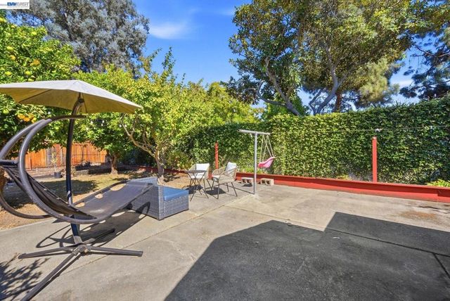 5946 Cinnabar Ct, Newark, CA 94560