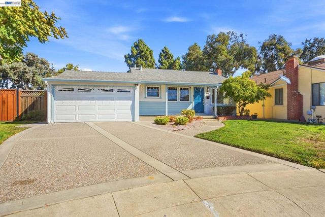 5946 Cinnabar Ct, Newark, CA 94560