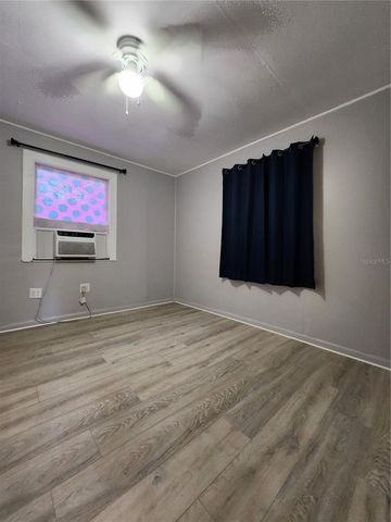 302 E 121ST AVENUE, Tampa, FL 33612