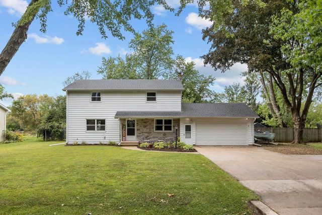 113 CUMINGS LANE, Neenah, WI 54956