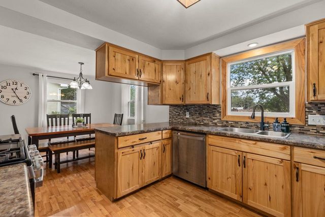 113 CUMINGS LANE, Neenah, WI 54956