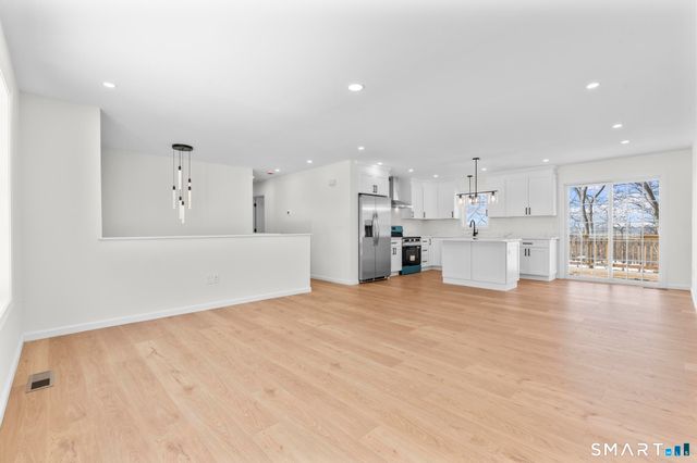 281 Traverse Street, Waterbury, CT 06704