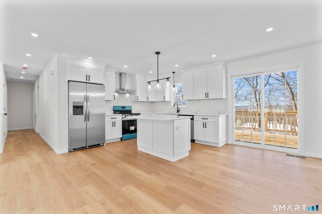 281 Traverse Street, Waterbury, CT 06704