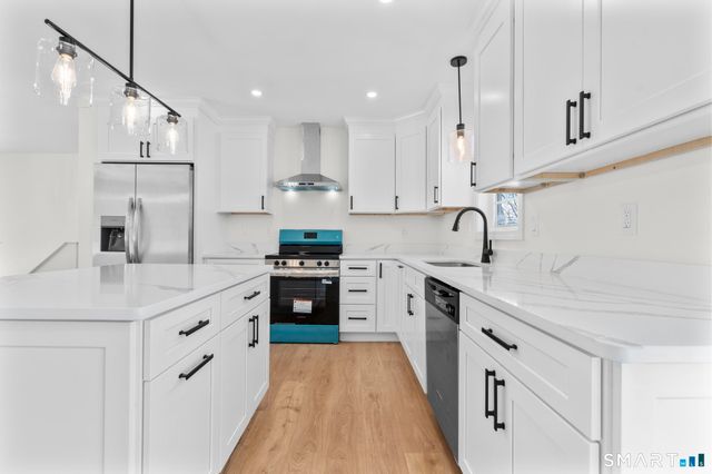 281 Traverse Street, Waterbury, CT 06704