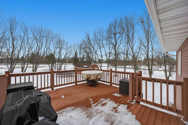 1250 76th Avenue S, Fargo, ND 58104