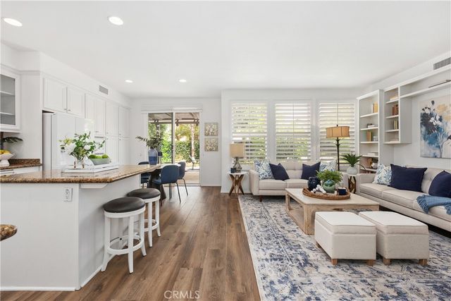 21 Bel Spring, Irvine, CA 92602