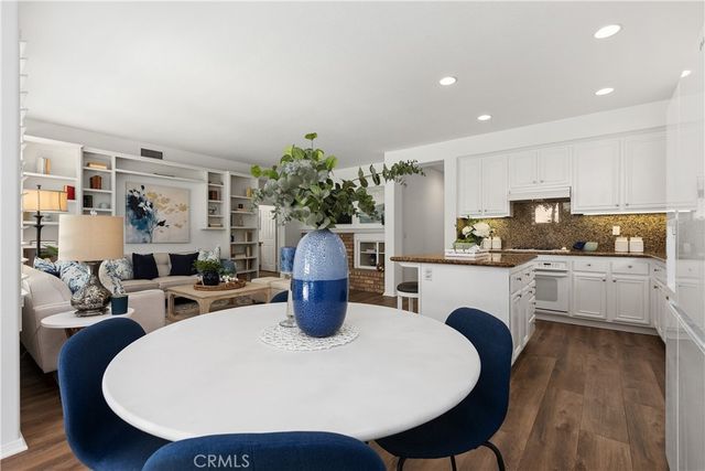21 Bel Spring, Irvine, CA 92602