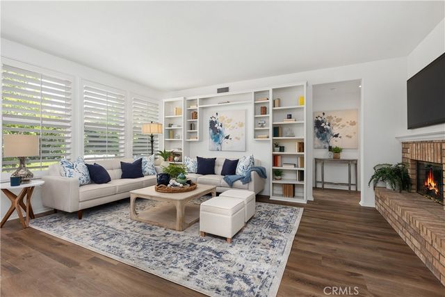 21 Bel Spring, Irvine, CA 92602