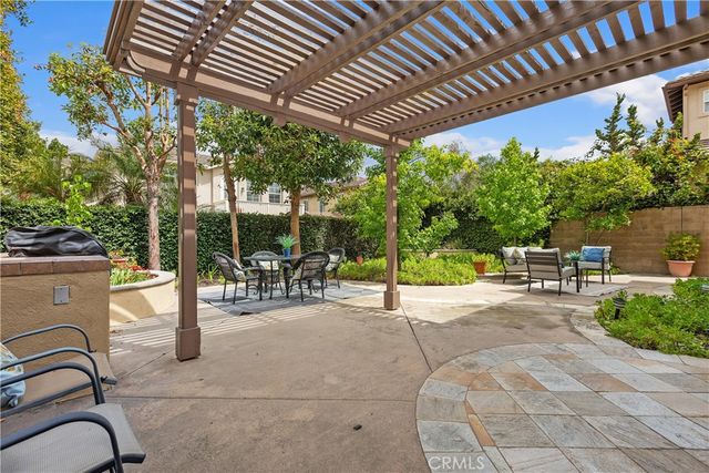 21 Bel Spring, Irvine, CA 92602