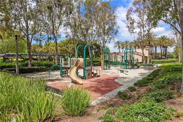 21 Bel Spring, Irvine, CA 92602
