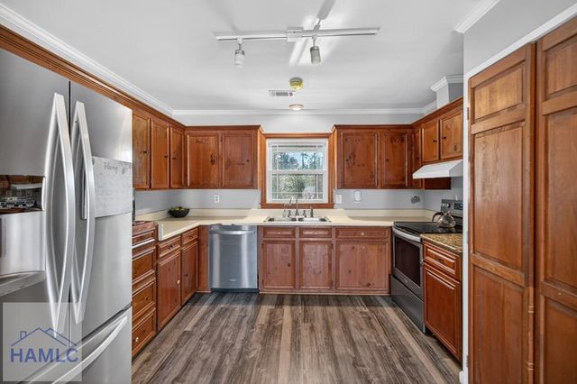 100 Howard Road, Ludowici, GA 31316