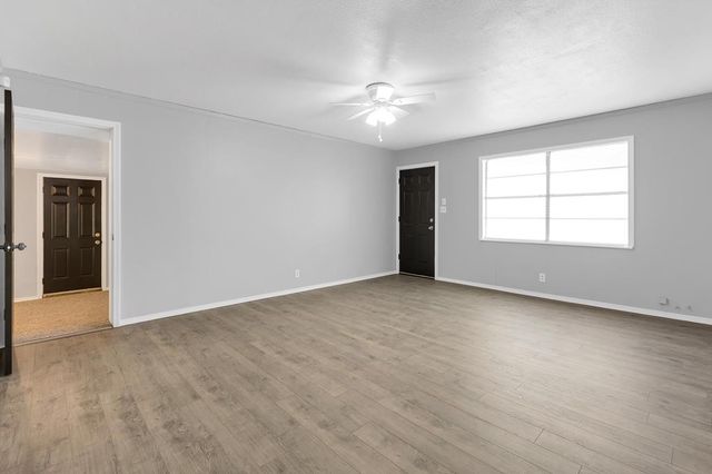 3010 W Ohio Ave, Midland, TX 79701