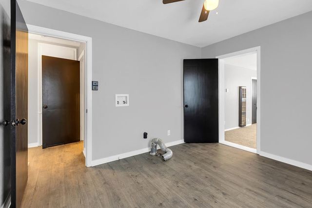 3010 W Ohio Ave, Midland, TX 79701