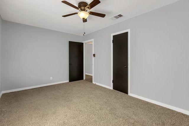 3010 W Ohio Ave, Midland, TX 79701