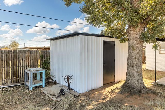 3010 W Ohio Ave, Midland, TX 79701