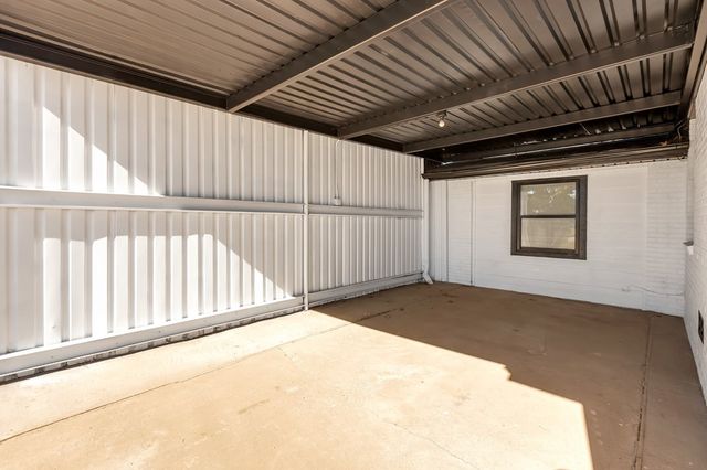 3010 W Ohio Ave, Midland, TX 79701