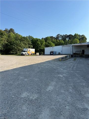546 Railroad AVE, Wakefield, VA 23888