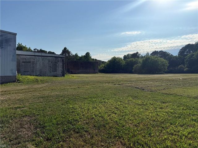 546 Railroad AVE, Wakefield, VA 23888