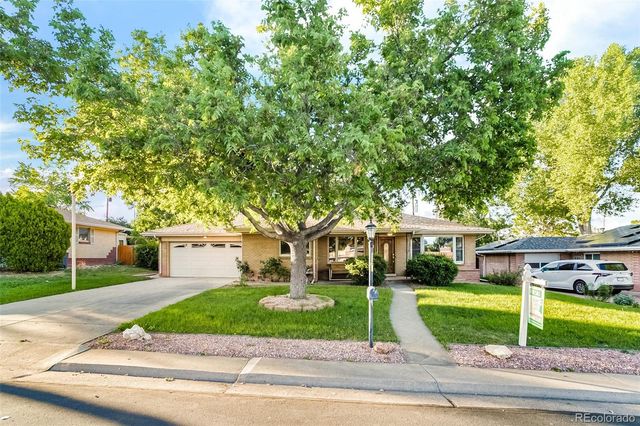 7625 W 25th Avenue, Lakewood, CO 80214