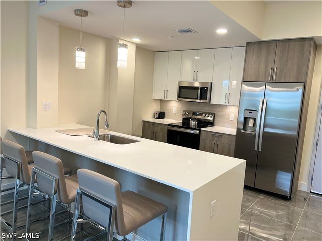26600 Rosewood Pointe DR B-107, Bonita Springs, FL 34135