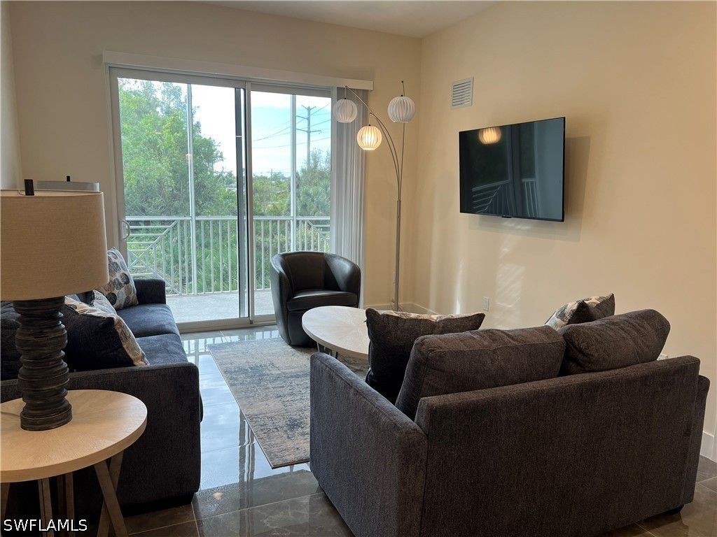 26600 Rosewood Pointe DR B-107, Bonita Springs, FL 34135