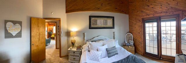 7380 MUIRFIELD DR, Rapid City, SD 57702