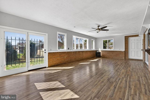 1317 CAROLINE ST, Winchester, VA 22601