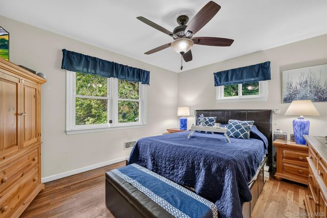 11 Lorraine Court, New City, NY 10956