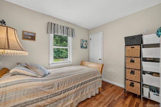 11 Lorraine Court, New City, NY 10956