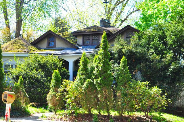 50 Cedar Street, Stony Brook, NY 11790