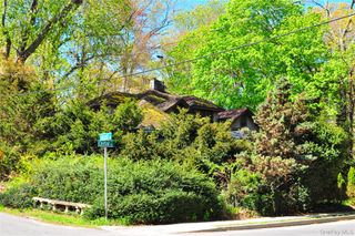 50 Cedar Street, Stony Brook, NY 11790