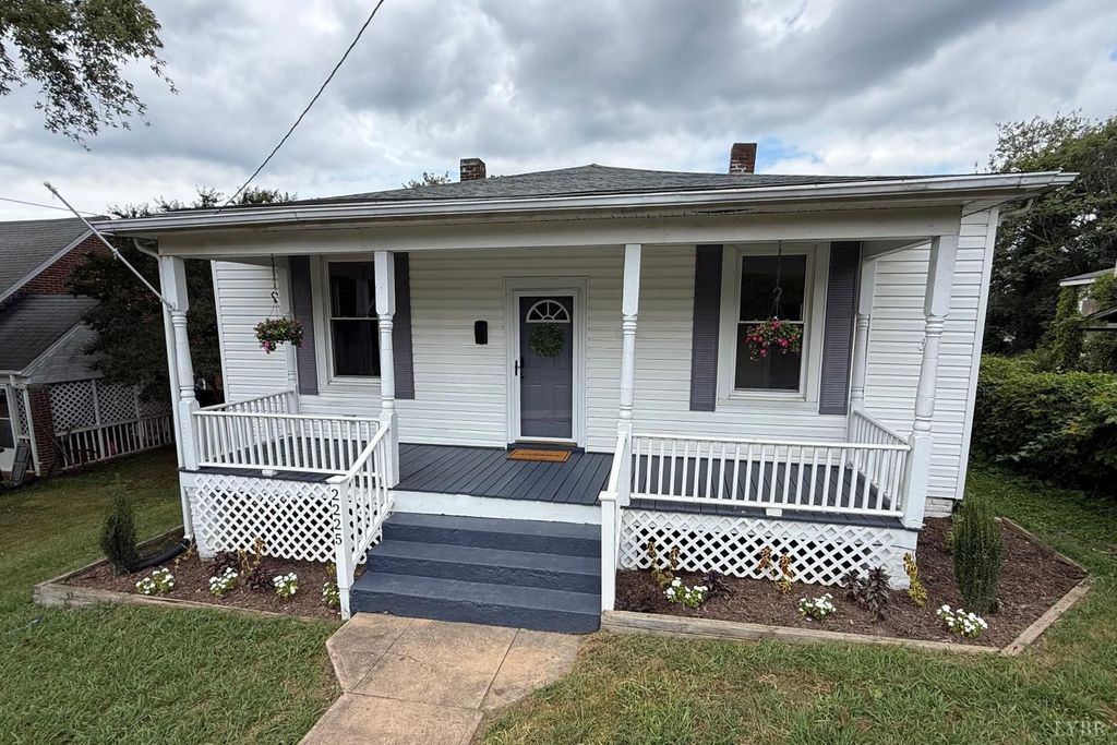 2225 Sabine Avenue, Lynchburg, VA 24501