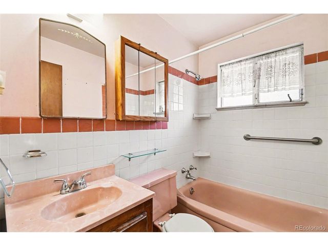 7841 Osceola St, Westminster, CO 80030