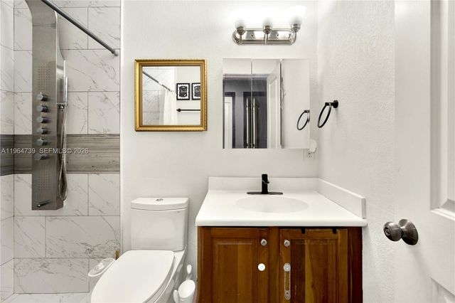 2771 NW 8th St, Pompano Beach, FL 33069