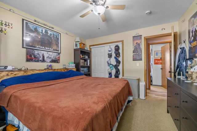 1521 2nd St SE, Minot, ND 58701